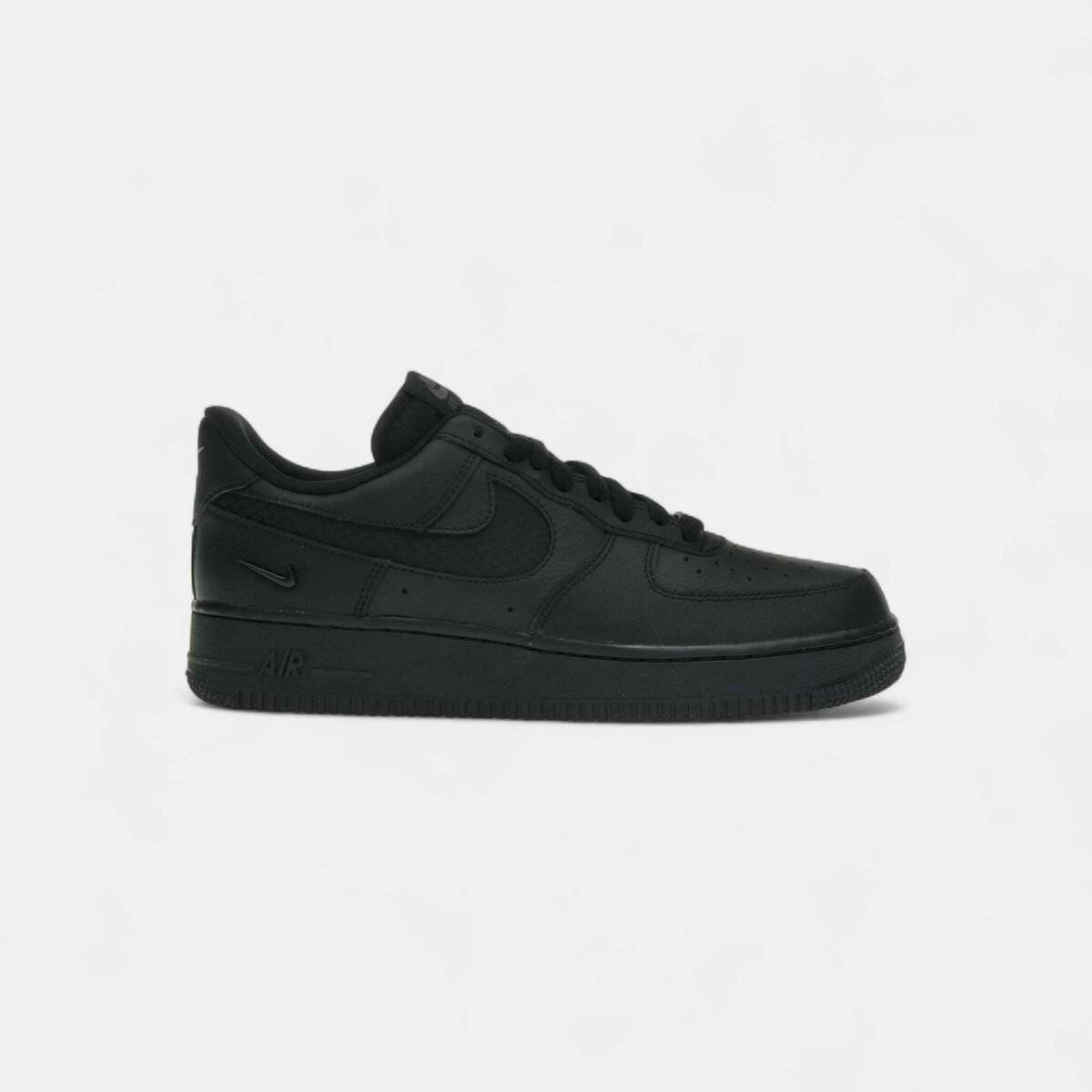 Xαμηλά Sneakers Nike Air Force 1 Low SE Triple Black Ripstop