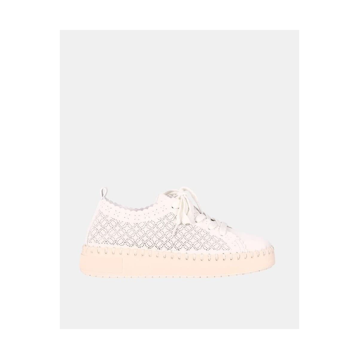 Xαμηλά Sneakers Chika 10 CARMEN UP 03