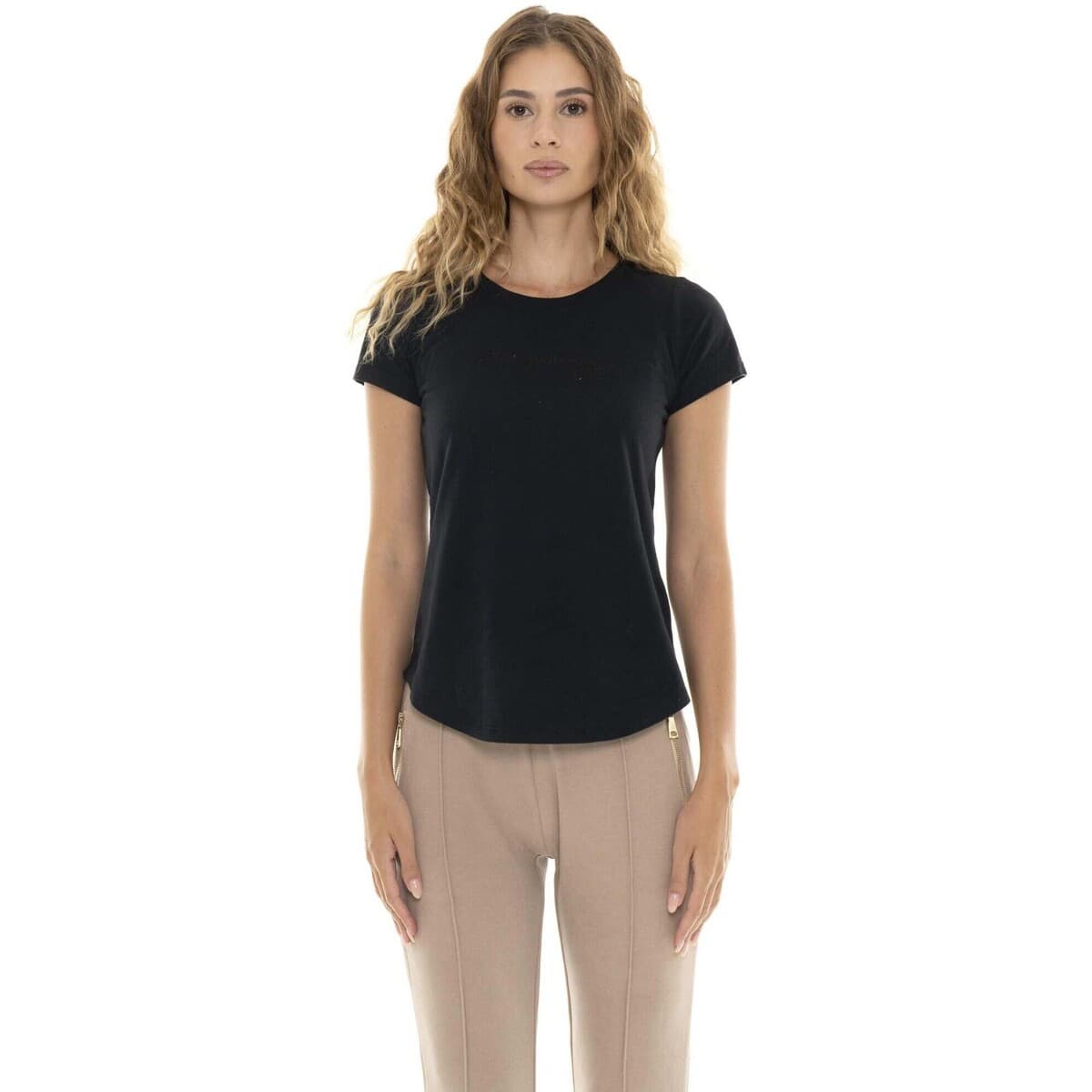 T-shirt με κοντά μανίκια Leone 1947 Woman Short Sleeves Relaxed