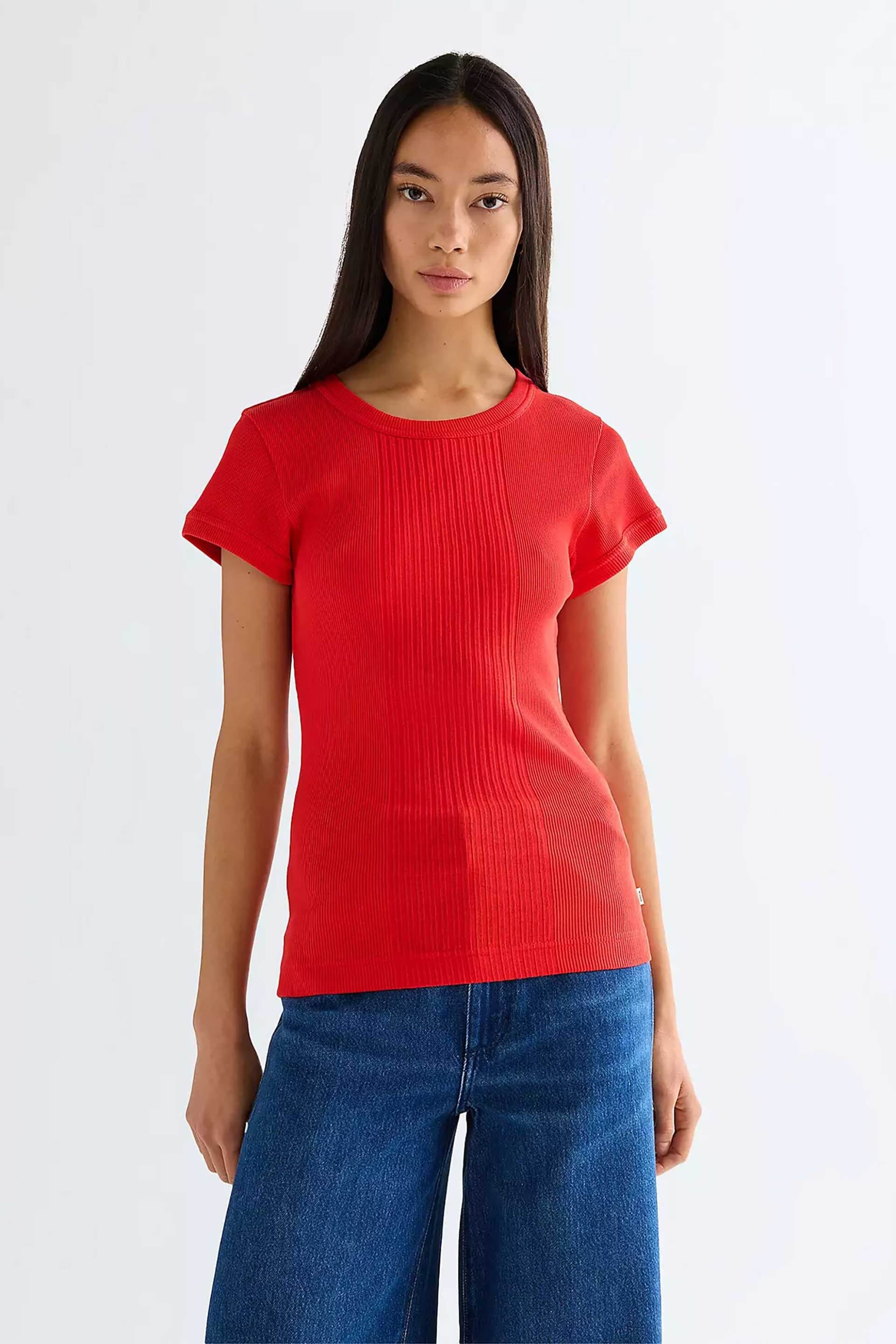 Wrangler® γυναικείο T-shirt ribbed Slim Fit "Capped"