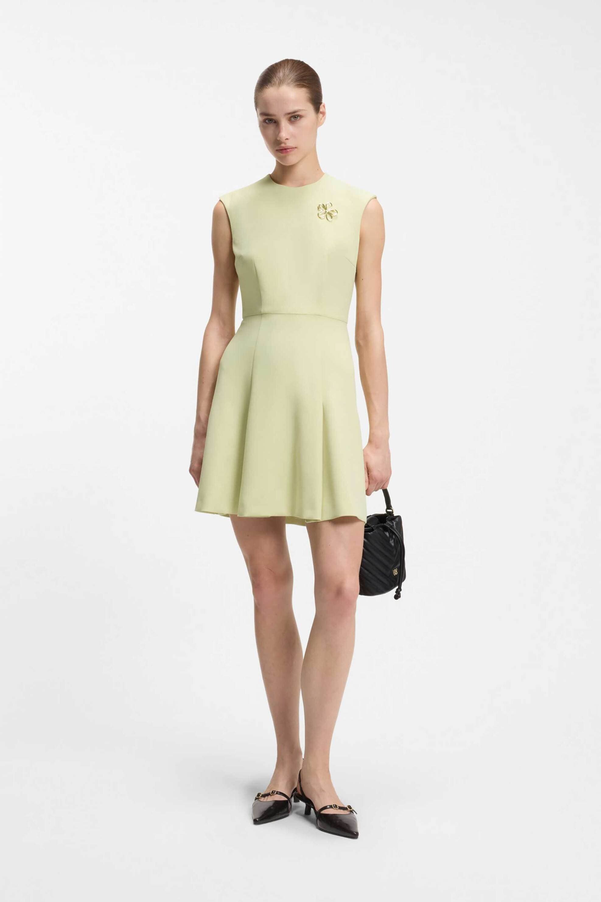 Hugo Boss γυναικείο mini φόρεμα αμάνικο με μεταλλικό λουλούδι "Kilandi" | 40