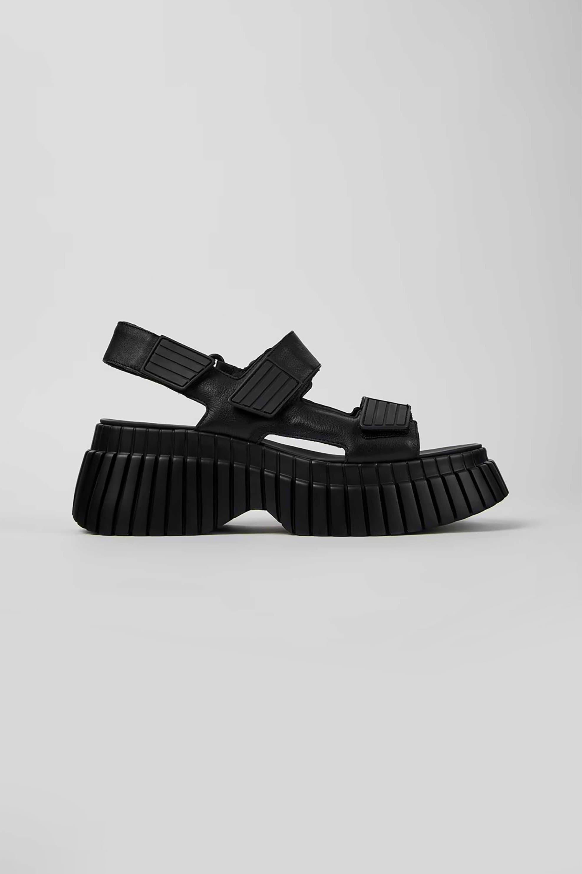 Camper γυναικεία δερμάτινα πέδιλα "BCN"