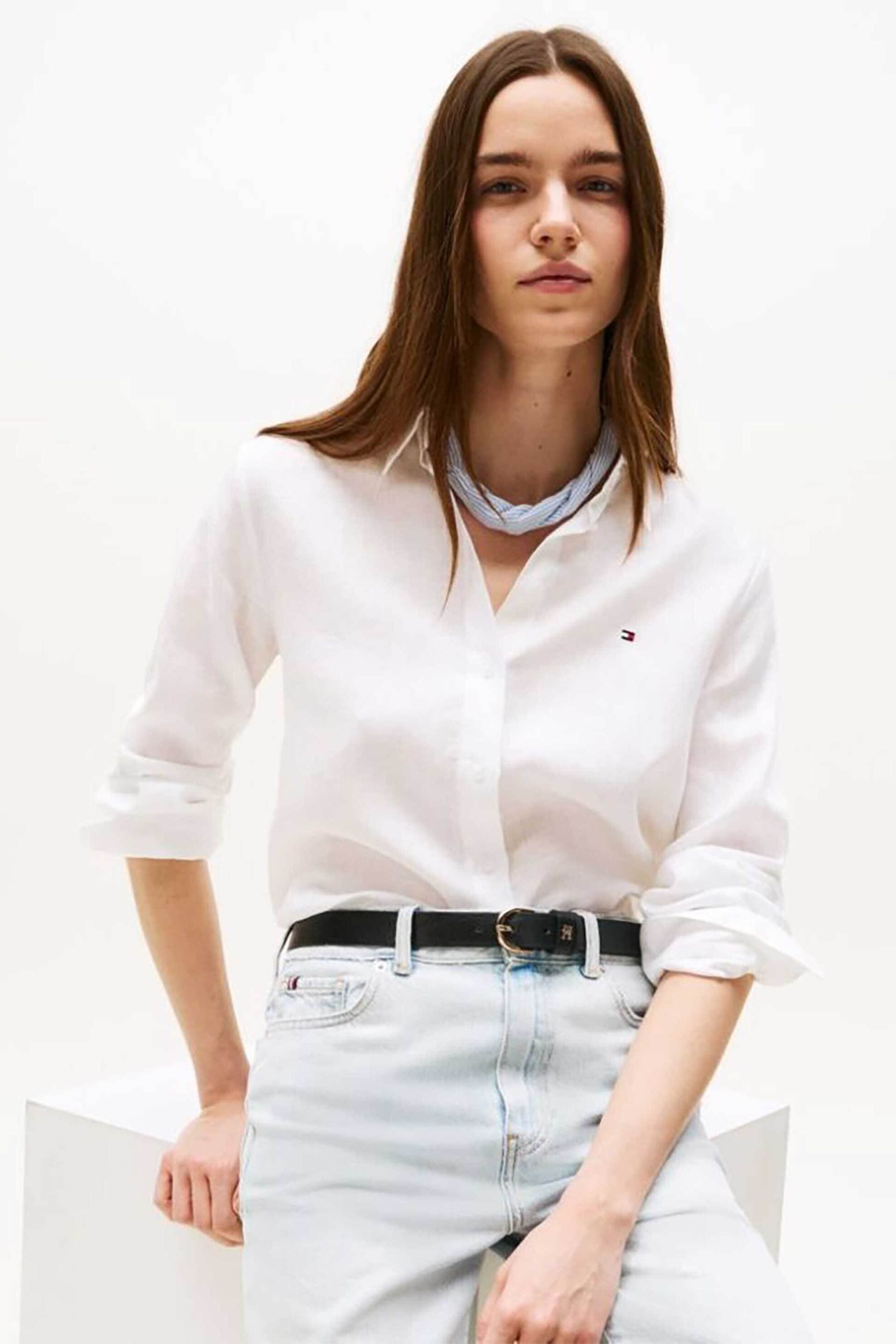 Tommy Hilfiger γυναικείο πουκάμισο μονόχρωμο με λογότυπο στο στήθος