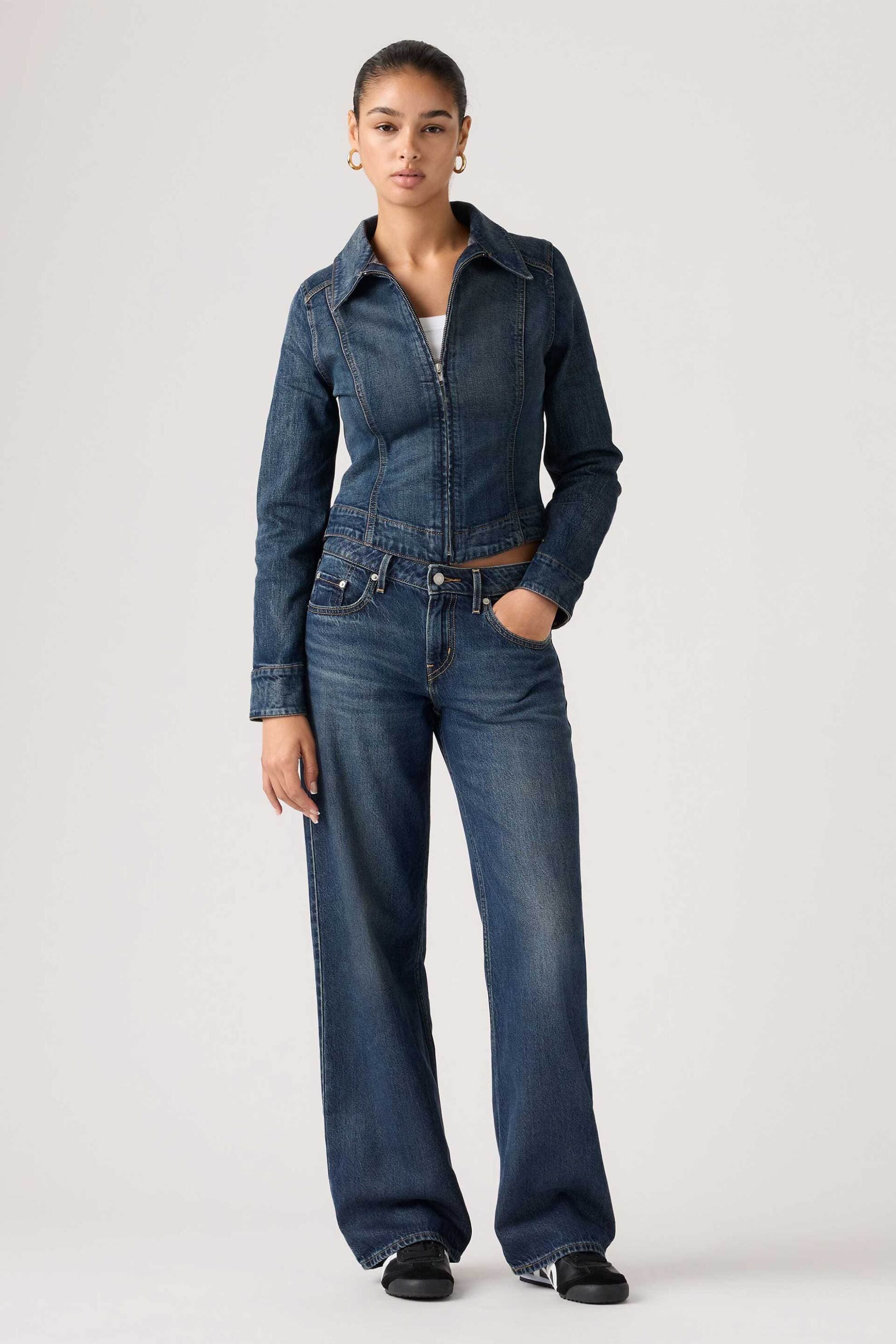 Levi's® γυναικείο τζιν παντελόνι πεντάτσεπο Straight Wide Fit "Low"