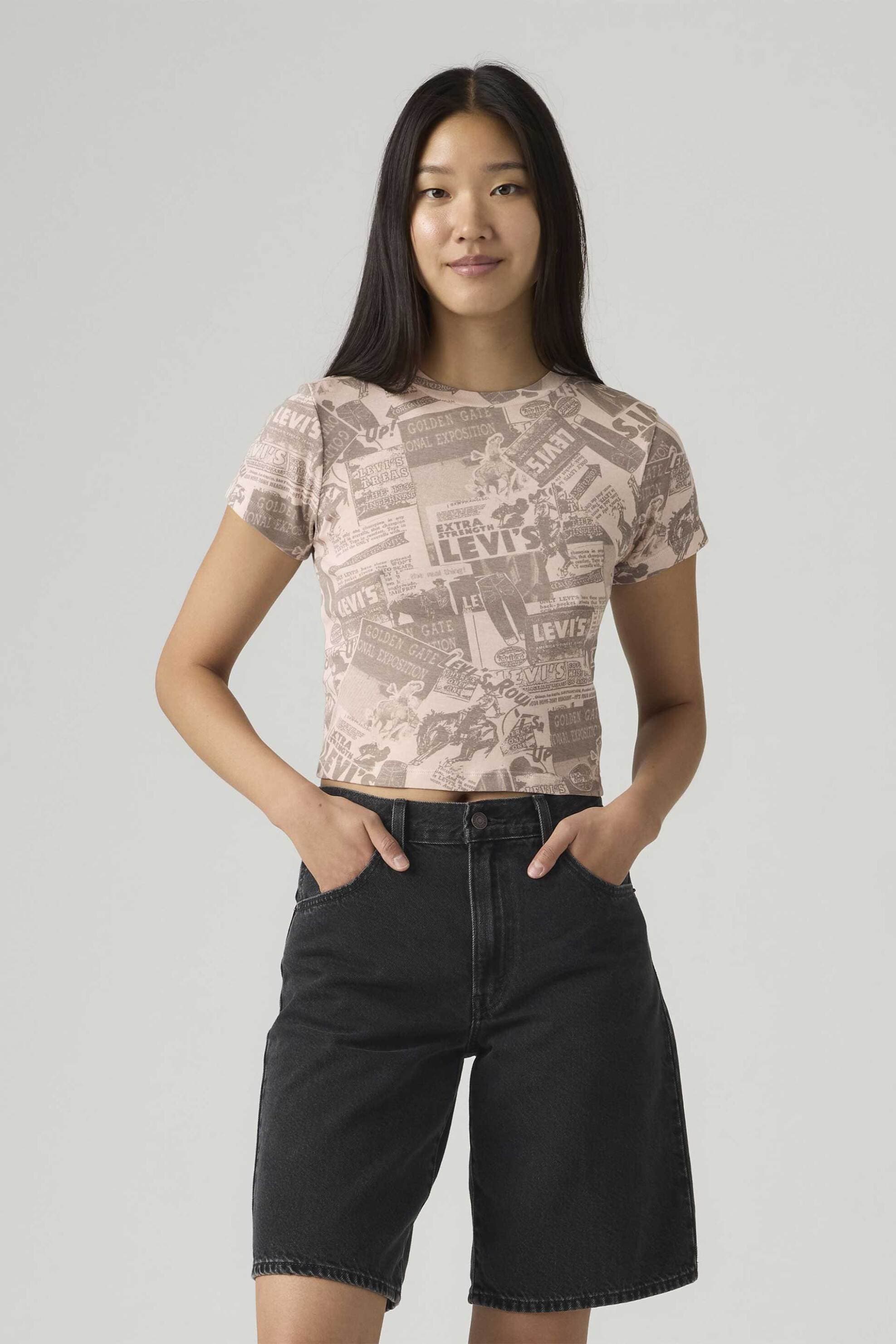 Levi's® γυναικείο T-shirt Slim Fit "Graphic Essential Sporty"