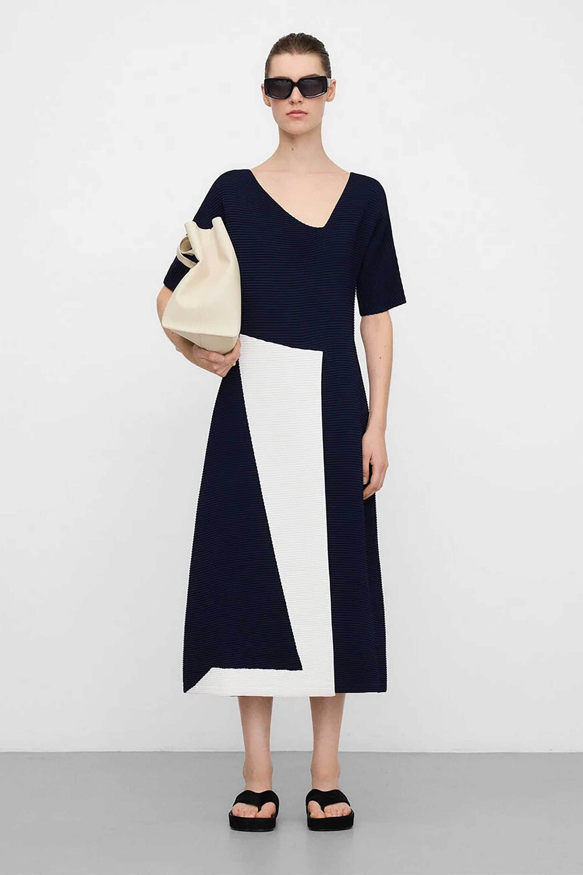 Adolfo Domínguez γυναικείο midi φόρεμα ασύμμετρο με πλεκτό σχέδιο