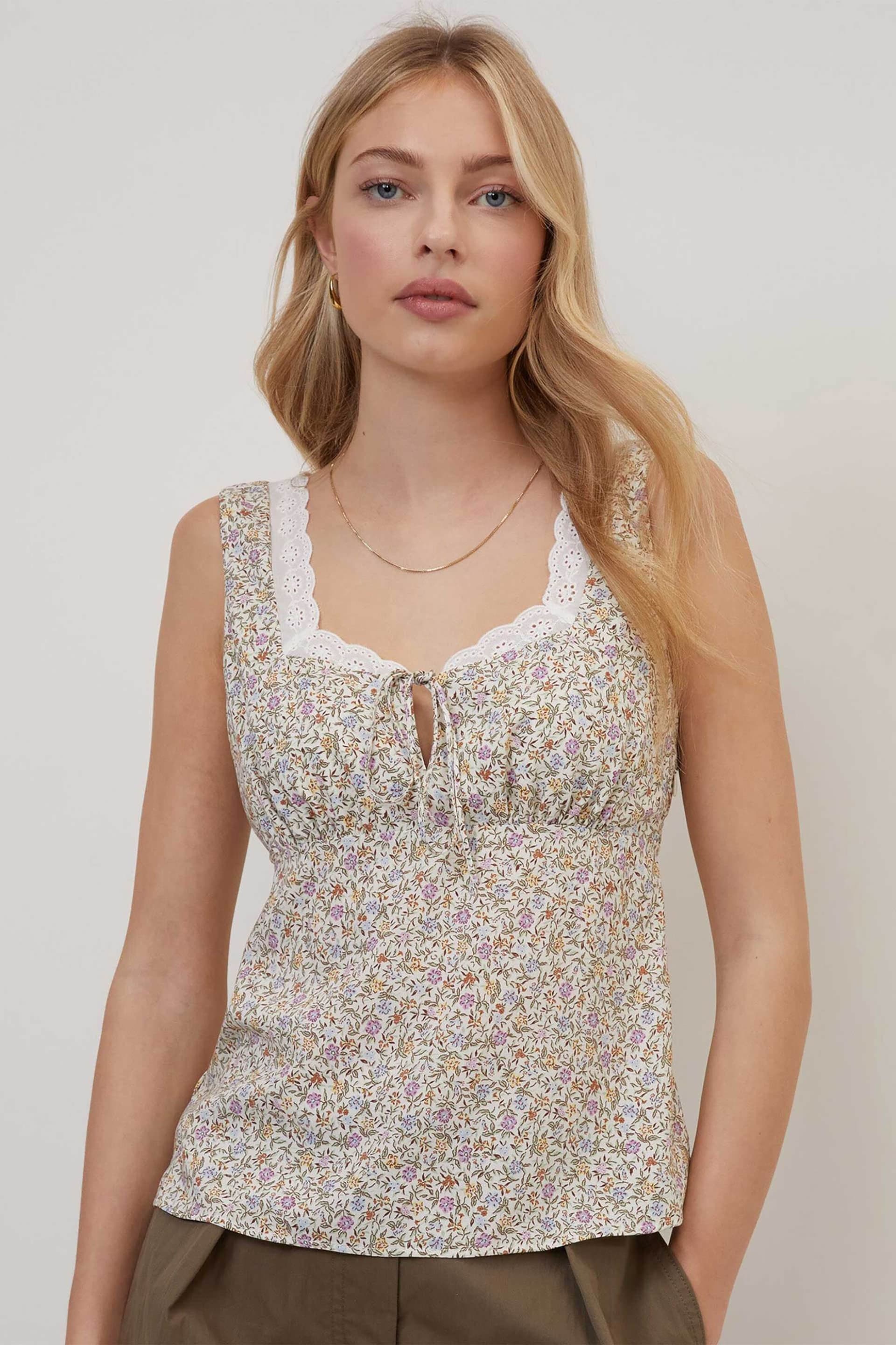 Nobody΄s Child γυναικεία μπλούζα με floral print