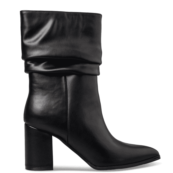 SLOUCHY BOOTIES